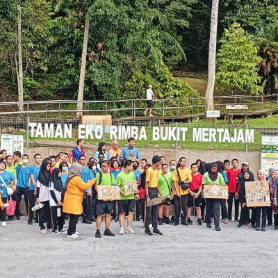 World Clean Up Day Bersama Grew Di Pantai Contoh Pada 24 Ogos 2024 11