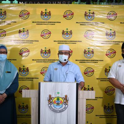 Penyerahan Benih Sayur Kepada Wira Oren 1