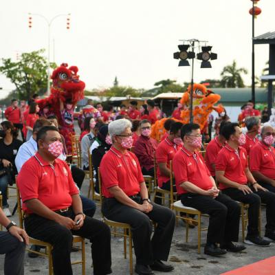 Perasmian Pondok Warisan Dan Nyalaan Tanglung Di Iconic Point 5