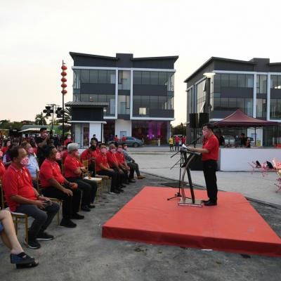 Perasmian Pondok Warisan Dan Nyalaan Tanglung Di Iconic Point 6