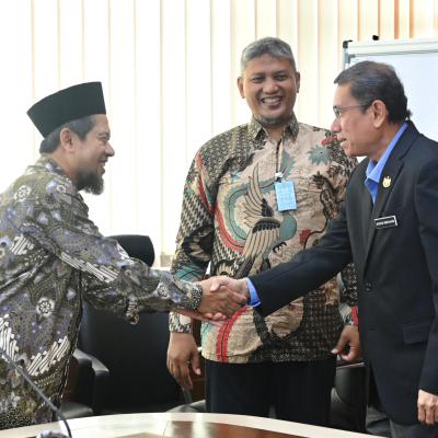 Program Penanda Aras Inisiatif Sekolah Hijau Lawatan Kolabo 3