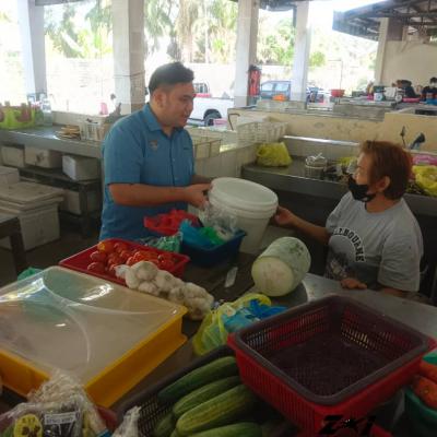 Penyerahan Tong Sisa Organik Di Pasar Awam Valdor 6