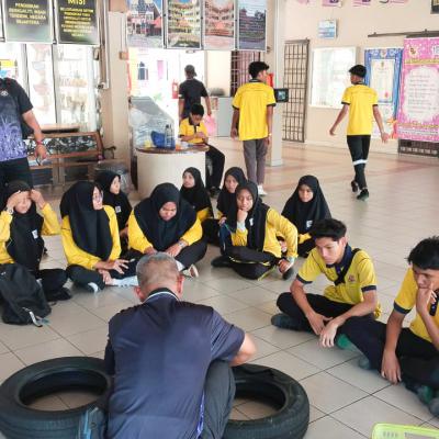 PAMERAN UPCYCLE SEMPENA PROGRAM HARI SUKAN NEGARA & KARNIVAL KOKURIKULUM SMK TUN HUSSEIN ONN