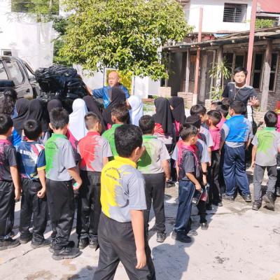 Pameran Upcycle H In Bus Depot Georgetown Sekolah Sekolah Dalam Pulau Pinang 5