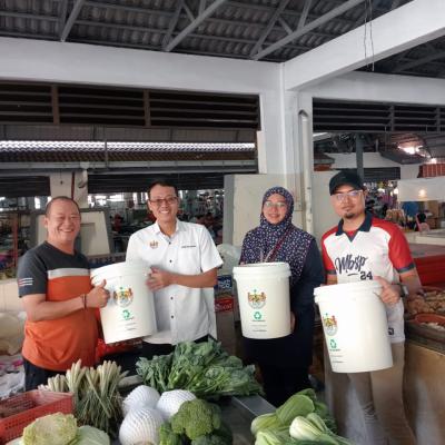 Penyerahan Tong Sisa Organik Di Pasar Awam Bagan Ajam 3