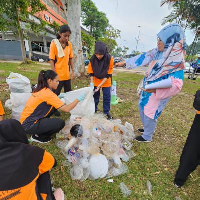 Program Lets Clean It Up Malaysia Sempena World Cleanup Day 2023 1