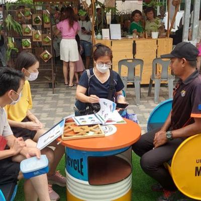 Taklimat Serta Pameran Pendidikan Berkenaan Aktiv 8