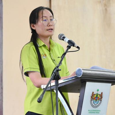 Majlis Penyampaian Hadiah Seni Kolam Berasaskan Barangan Kitar Semula 9
