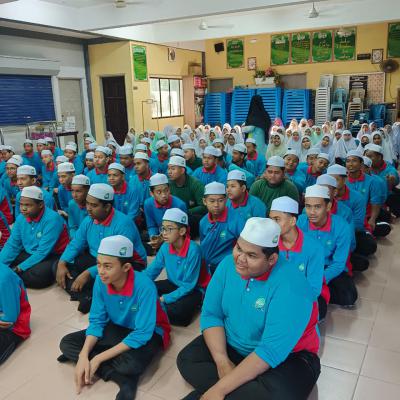 Sekolah Menengah Mahaad Imam Nawawi 8