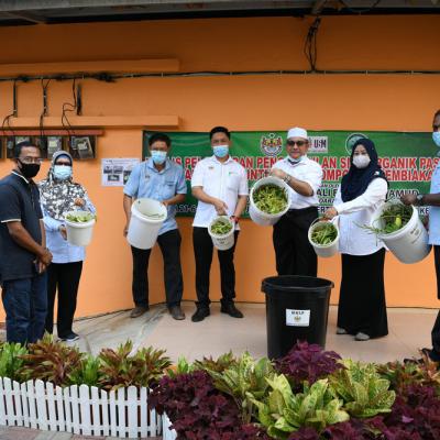 Pelancaran Pengumpulan Sisa Organik Pasar Awam Kepala Batas 7