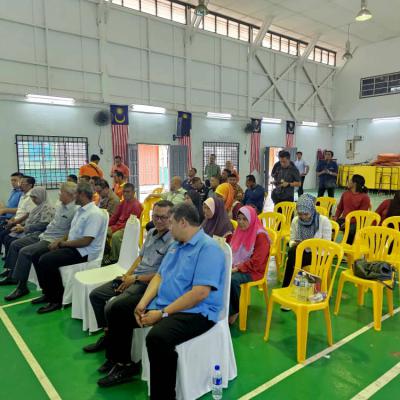Penyerahan Kerusi Batu Di Pulau Aman 1